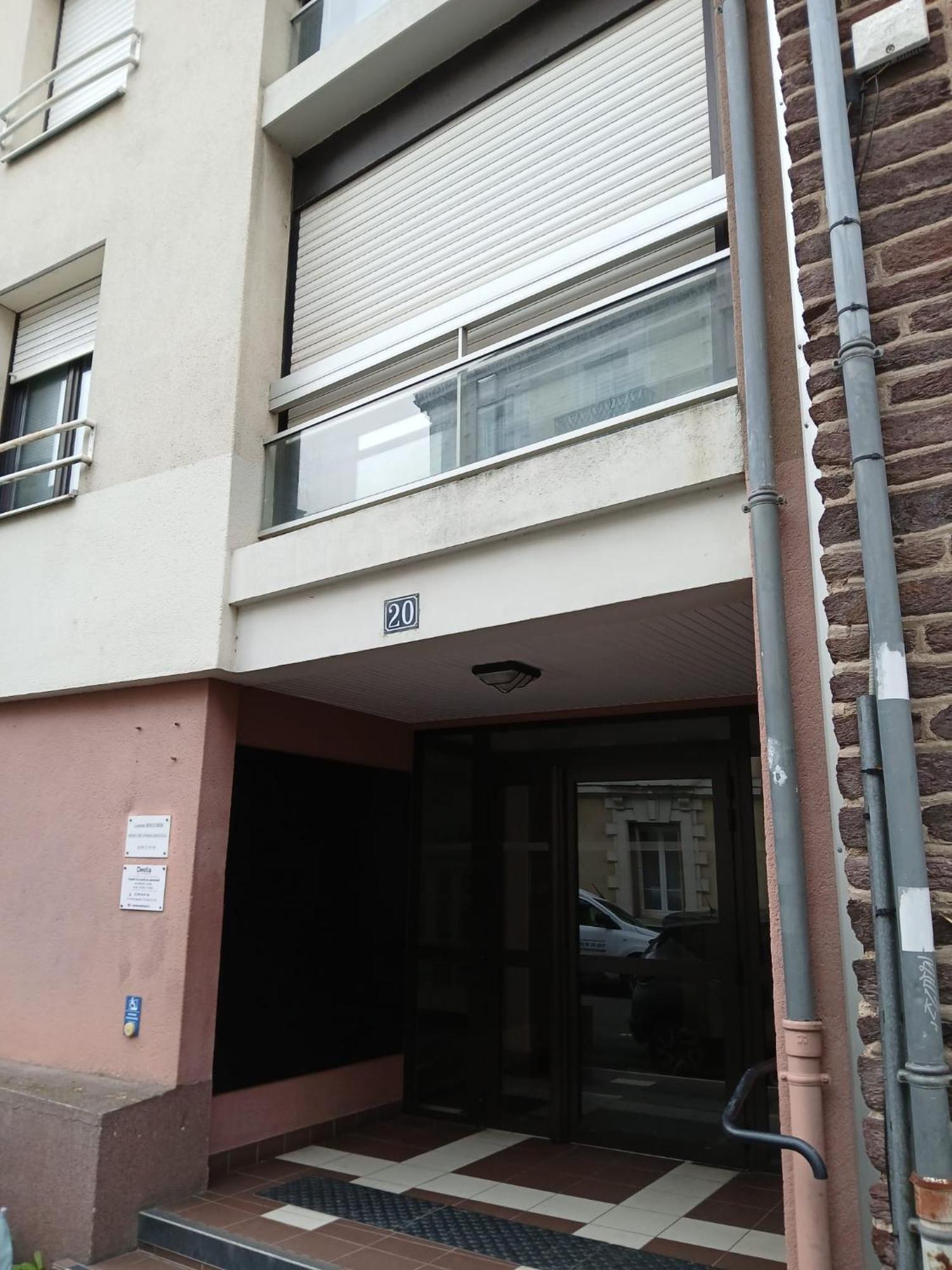 Apartment T2 Neuf En Plein Coeur De Au Bord De La Vilaine